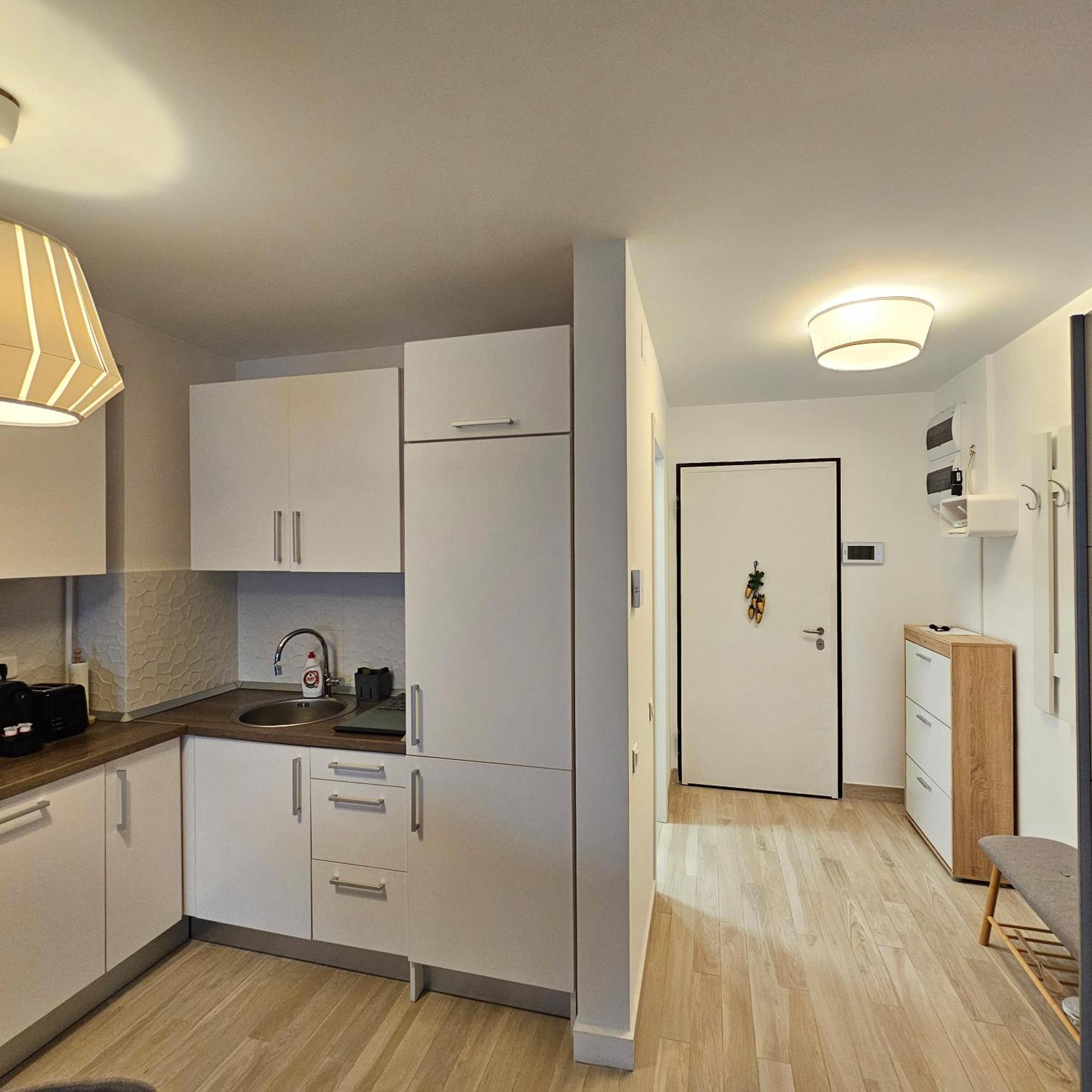 Central District Cuza 99 Apartment Bucureşti Ngoại thất bức ảnh